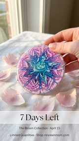 Resin Bloom Coaster | Floral Art | Unique Gift