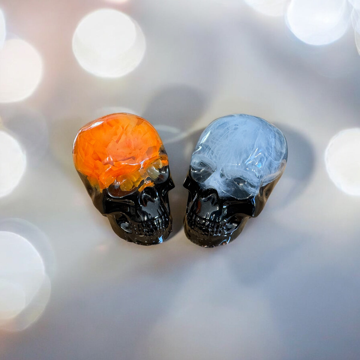 Spooky Resin Skull Figurine - Dark & Iridescent with Halloween Vibes | Unique Gifts