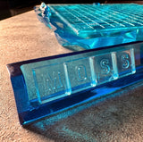 Frozen Words — 16 × 16 Epoxy Resin Word Board Game