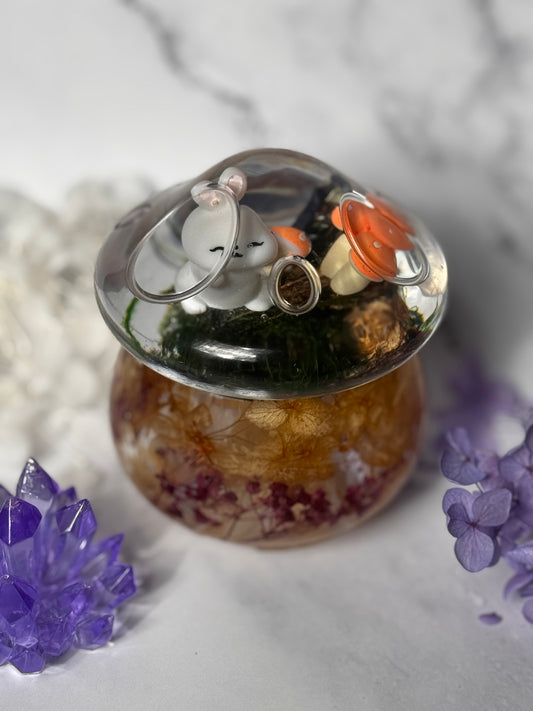 Enchanted Mini World Mushroom Jar — The Rabbit’s Clearing